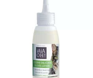 Lozione delicata detergente orecchie